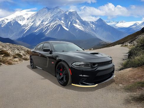 Used 2022 Dodge Charger Scat Pack w/ Plus Group image 7