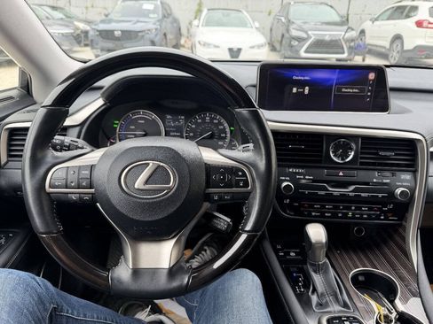Used 2018 Lexus RX 450hL Luxury w/ Accessory Package AWD/4WD image 15