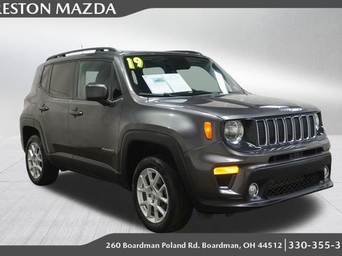 Used 2019 Jeep Renegade Latitude AWD/4WD image 1