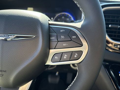 New 2026 Chrysler Voyager LX image 16