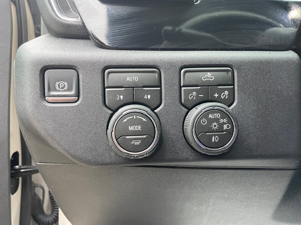 Used 2026 Chevrolet Silverado 1500 RST w/ RST Select Package AWD/4WD image 36
