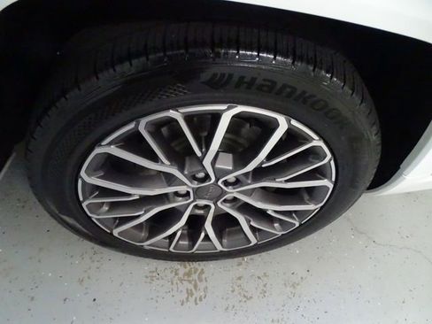 Certified 2023 Jeep Grand Cherokee L Summit AWD/4WD image 30
