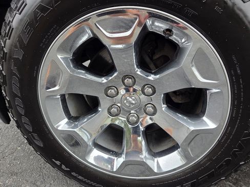 Used 2019 RAM 1500 Big Horn image 35
