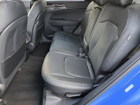 Used 2026 Kia Sportage EX image 16