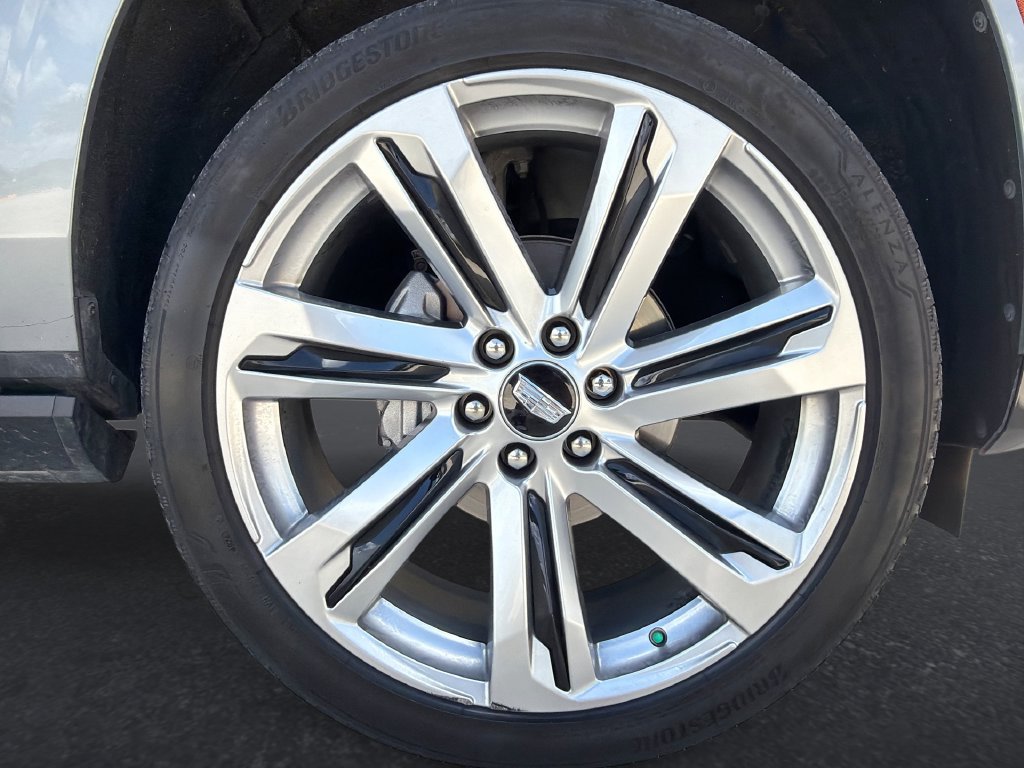 Used 2025 Cadillac Escalade ESV Sport w/ Touring Package AWD/4WD image 31