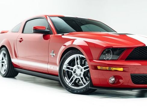 Used 2009 Ford Mustang Shelby GT500 RWD image 3