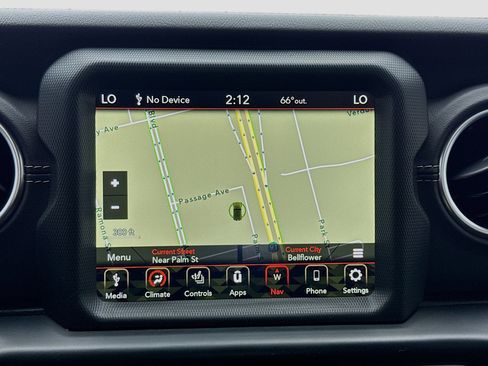 Used 2021 Jeep Wrangler Unlimited Sahara w/ Cold Weather Group AWD/4WD image 9