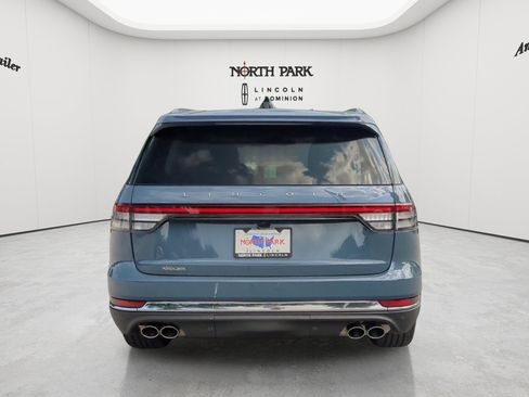 New 2026 Lincoln Aviator Reserve w/ Illumination Package RWD image 4