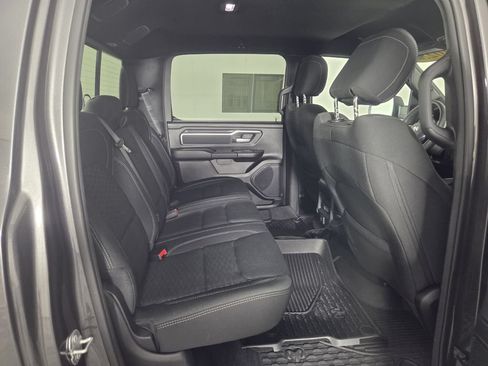 Used 2025 RAM 1500 Big Horn RWD image 28