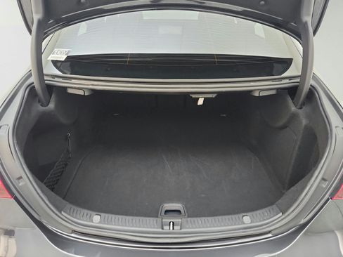 Used 2021 Mercedes-Benz E 350 Sedan image 37
