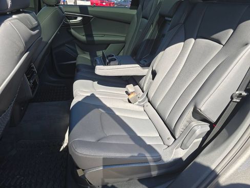 Certified 2026 Audi Q7 2.0T Premium Plus AWD/4WD image 16