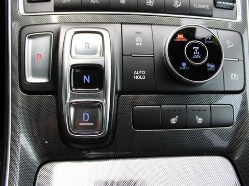 Used 2023 Hyundai Santa Fe SEL image 20