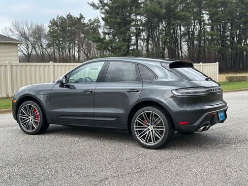 Used 2024 Porsche Macan S AWD/4WD image 5