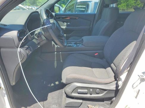 Used 2025 Honda Pilot Sport image 5