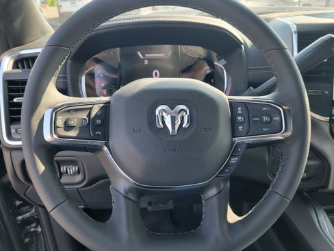 New 2025 RAM 2500 Laramie AWD/4WD image 8