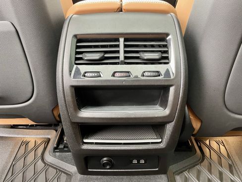 Used 2024 BMW X5 xDrive40i w/ Premium Package image 26