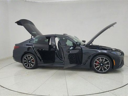 Used 2025 BMW i4 M50 w/ Premium Package image 71