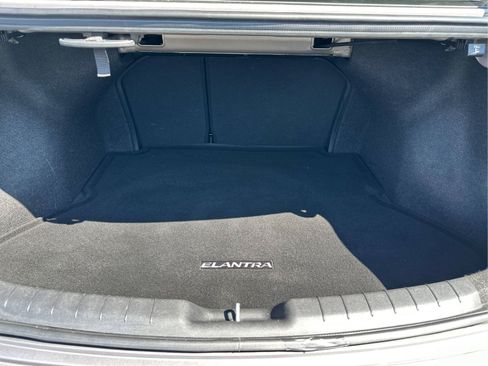 Used 2020 Hyundai Elantra Value Edition w/ Cargo Package (C1) FWD image 13