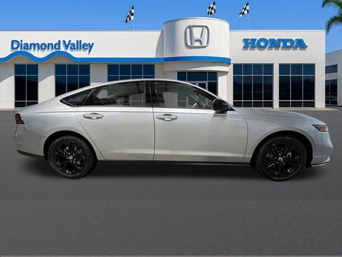 New 2025 Honda Accord SE image 2