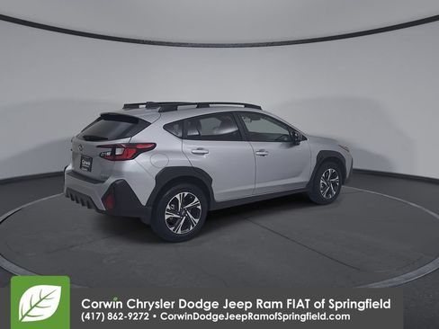 Used 2024 Subaru Crosstrek 2.0i Premium AWD/4WD image 15