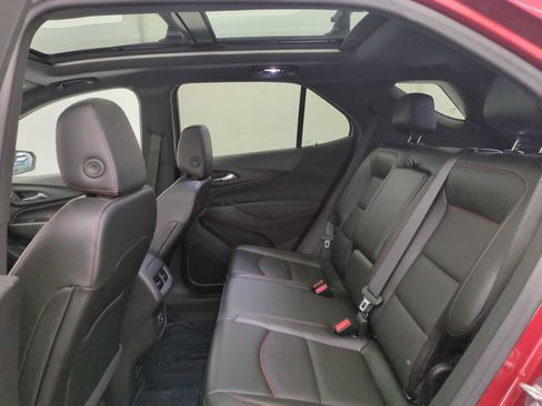 Used 2024 Chevrolet Equinox RS w/ RS Leather Package image 19