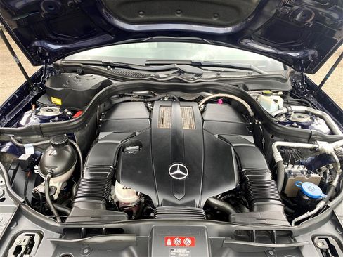 Used 2015 Mercedes-Benz CLS 400 4MATIC w/ Premium 2 Package image 16