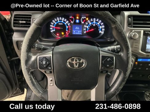 Used 2016 Toyota 4Runner Limited w/ Convenience Package AWD/4WD image 20