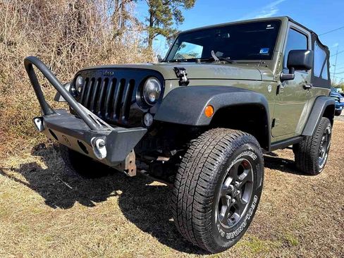 Used 2017 Jeep Wrangler Unlimited Rubicon image 23