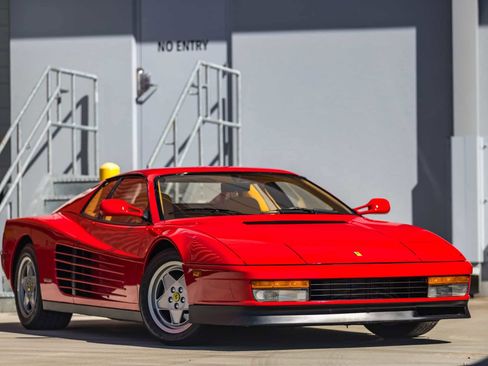 Used 1989 Ferrari Testarossa RWD image 3