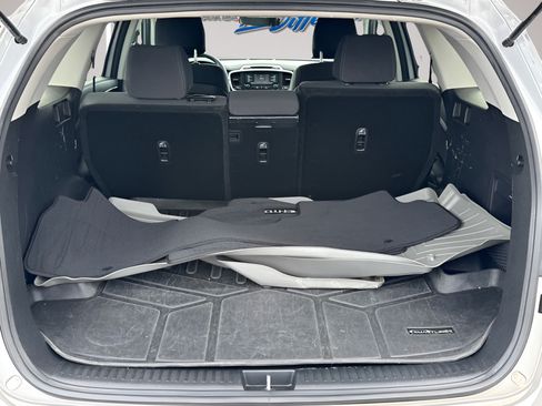 Used 2017 Kia Sorento FWD image 34