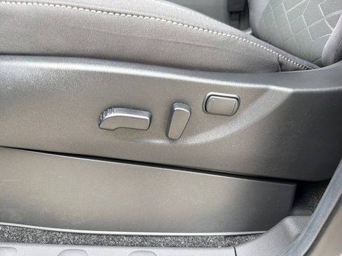 New 2026 Nissan Frontier SV RWD image 15