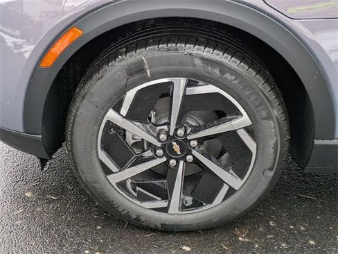 New 2026 Chevrolet Equinox EV LT image 30