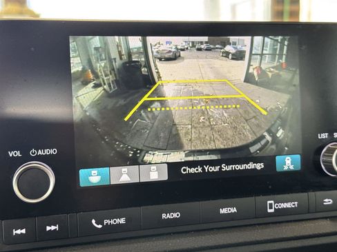 Used 2024 Honda CR-V EX image 24