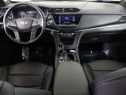Used 2021 Cadillac XT5 Premium Luxury image 24