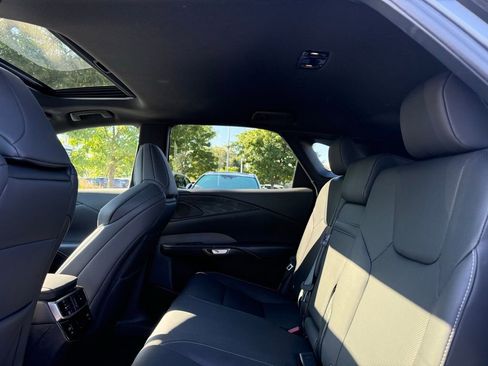 Used 2023 Lexus RX 350 F Sport image 15