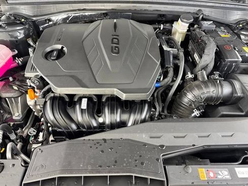 Used 2025 Kia K5 EX FWD image 17