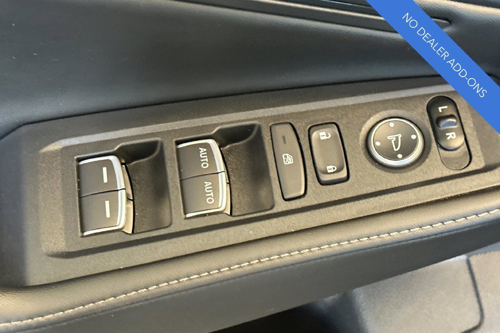 Used 2025 Honda Accord Sport image 12