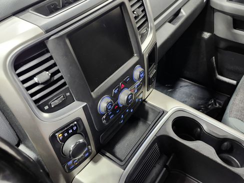 Used 2017 RAM 1500 Big Horn image 32