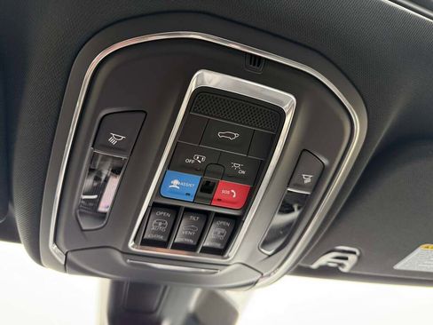 New 2026 Jeep Grand Wagoneer L Limited image 40