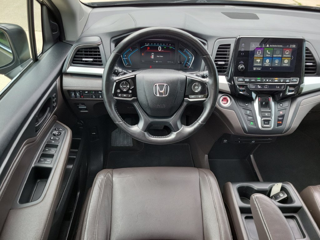 Used 2018 Honda Odyssey Touring image 11