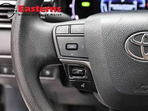 Used 2025 Toyota Camry LE FWD image 15