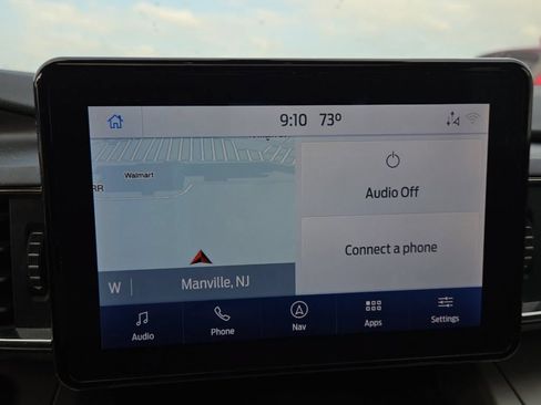 Used 2021 Ford Explorer XLT w/ Equipment Group 202A AWD/4WD image 8