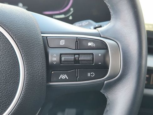 Used 2023 Kia Sportage EX FWD image 22