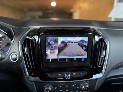Used 2023 Chevrolet Traverse RS AWD/4WD image 54