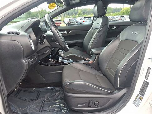 Used 2021 Kia Forte GT-Line w/ GT-Line Premium Package image 13