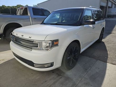 Used 2019 Ford Flex SEL w/ Equipment Group 202A FWD image 2