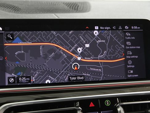 Used 2019 BMW X5 xDrive40i w/ Convenience Package image 10