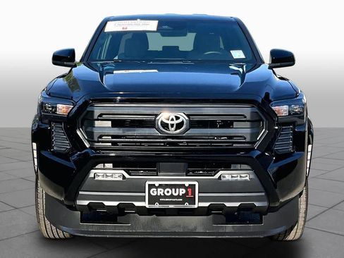 Certified 2026 Toyota Tacoma SR5 AWD/4WD image 4