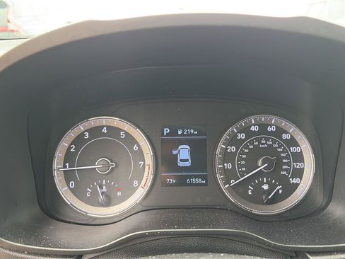 Used 2020 Hyundai Venue SEL FWD image 7