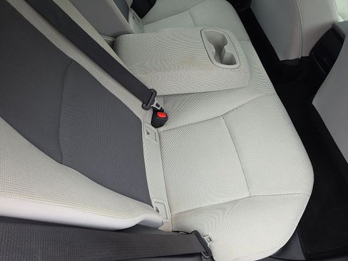 Used 2022 Toyota Corolla LE w/ Carpet Mat Package (TMS) FWD image 20